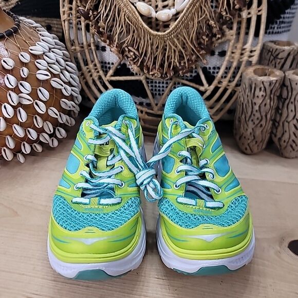 Hoka One One Womens 5.5 Conquest 2  Running Gym Shoe Acid Green Aqua Sneakers - Picture 2 of 13